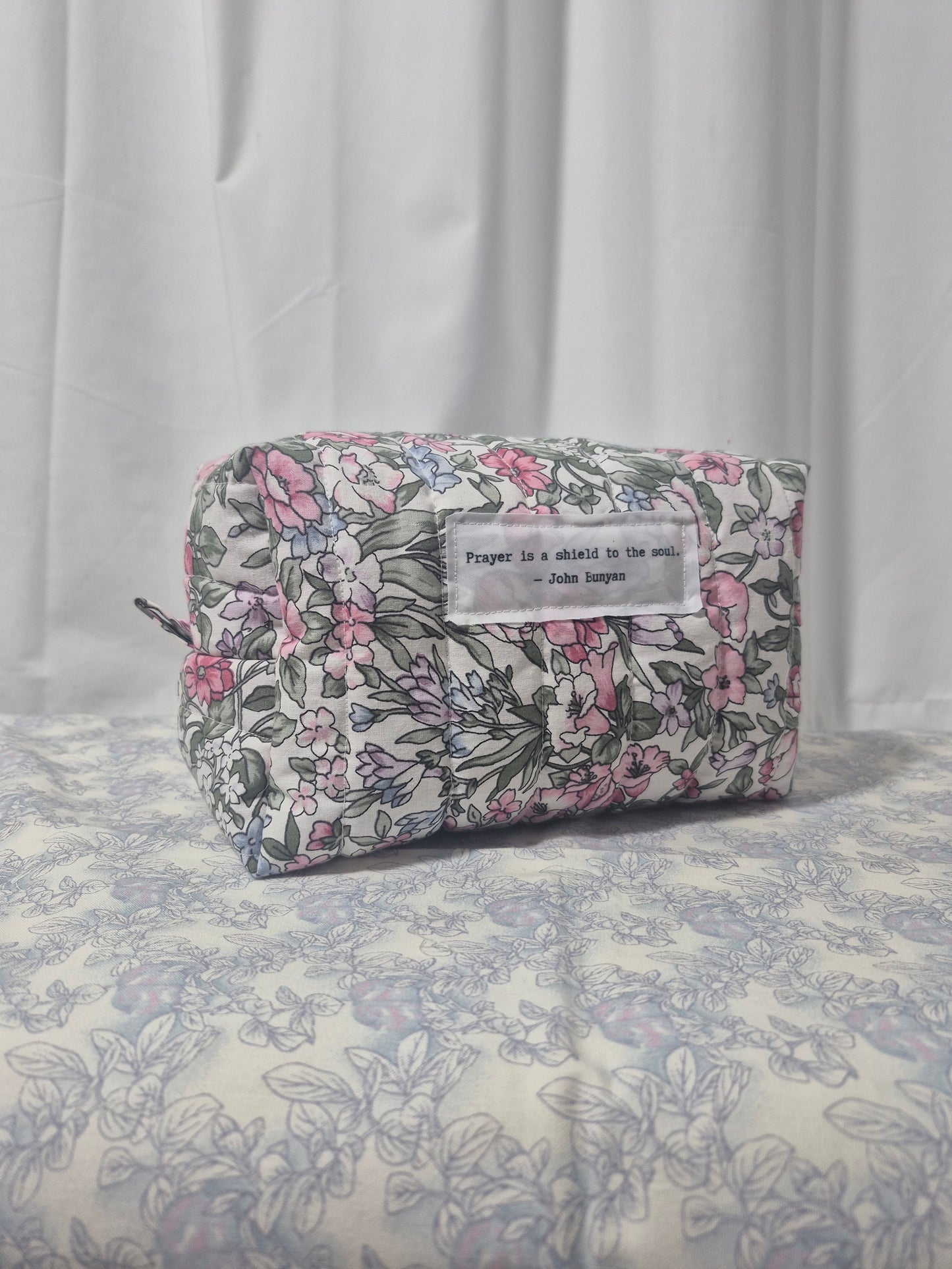 Medium "Quoted" Pouch
