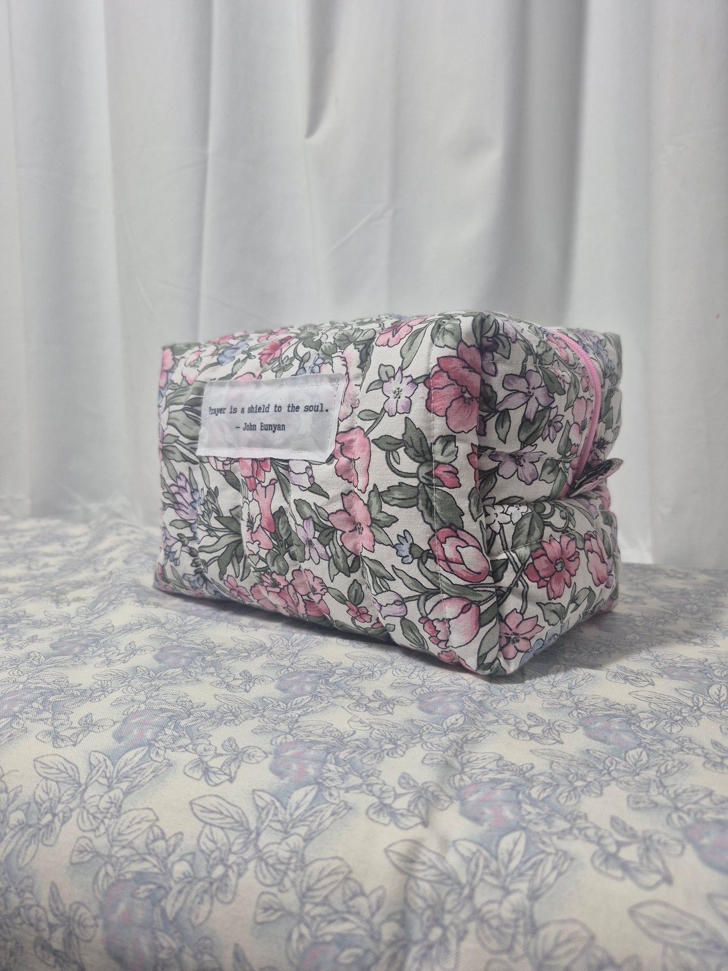 Medium "Quoted" Pouch
