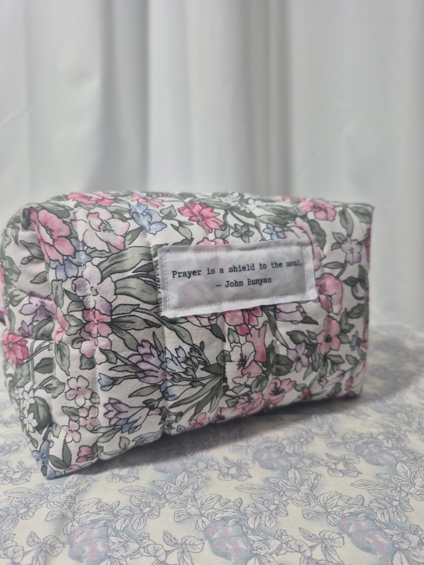 Medium "Quoted" Pouch